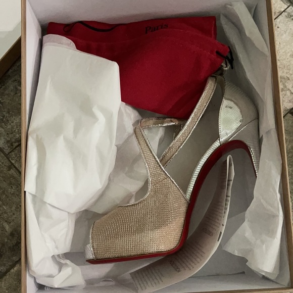 Chirstian Louboutin Mariacar Platform 
